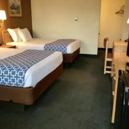 Travelodge By Wyndham Powell Εξωτερικό φωτογραφία