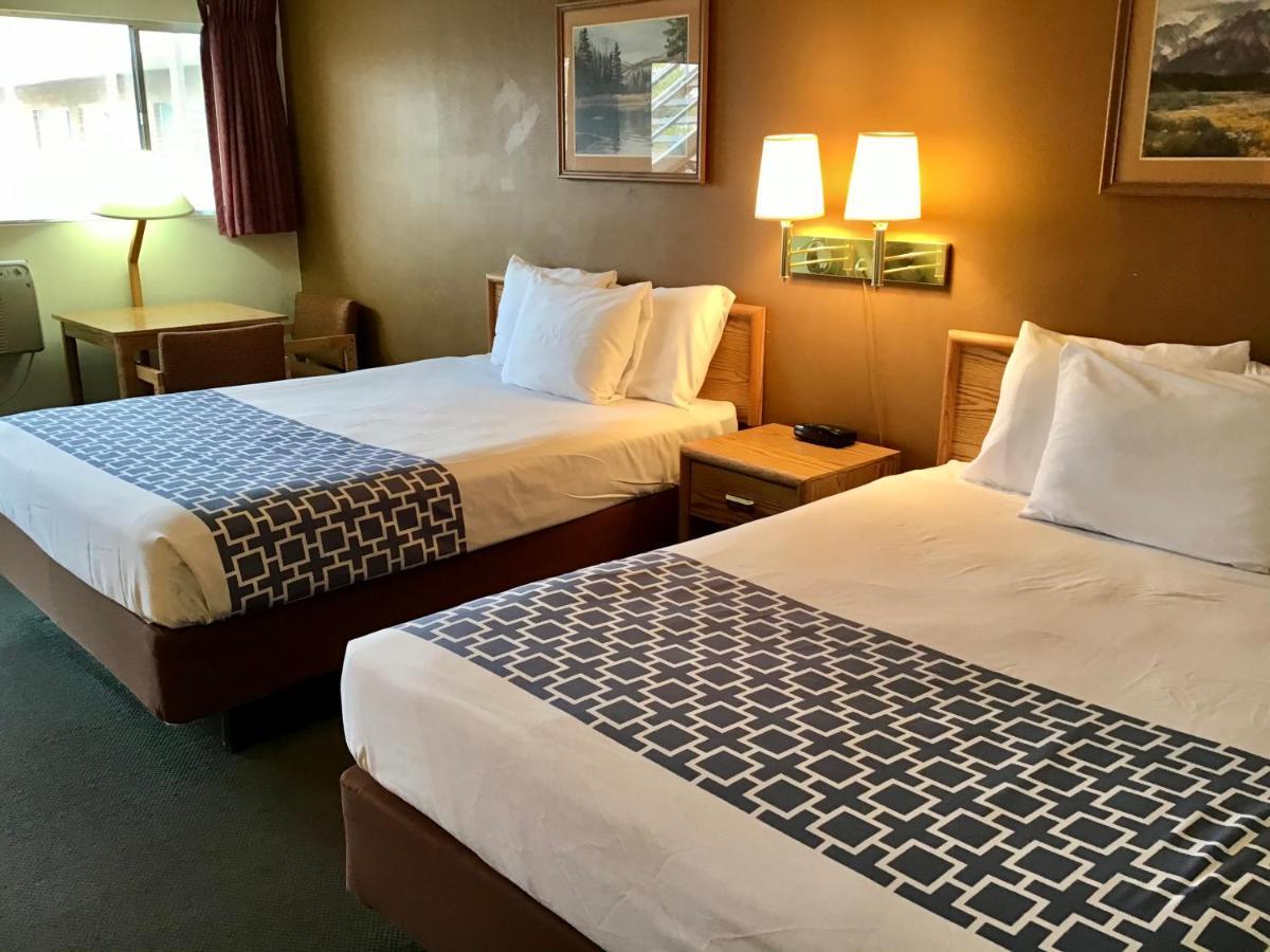 Travelodge By Wyndham Powell Εξωτερικό φωτογραφία